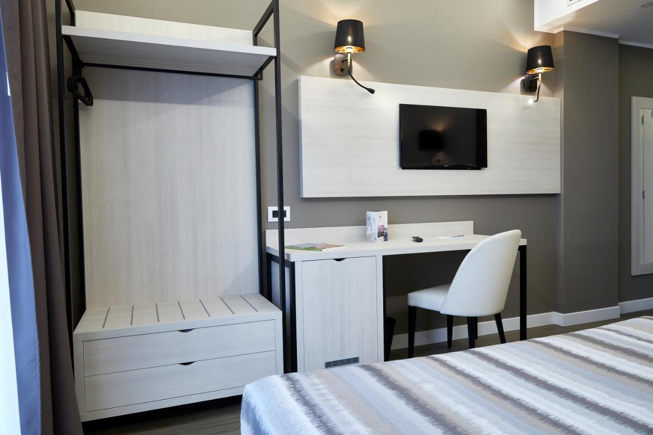 La Perla Hotel Camerano Kültér fotó